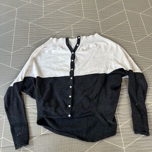 lululemon athletica Black and cream Crop sweater